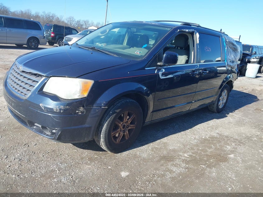 2008 Chrysler Town & Country Touring