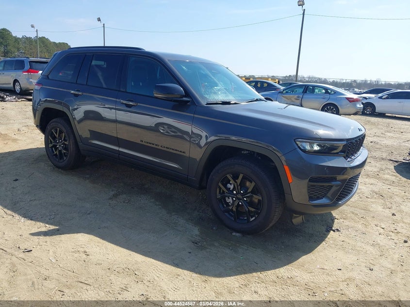 2025 Jeep Grand Cherokee Altitude X 4X2
