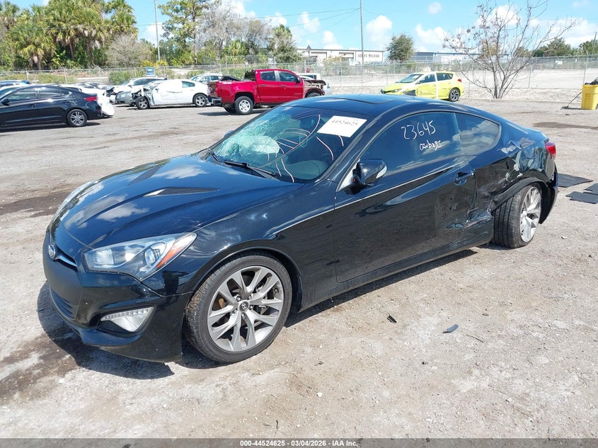 2014 Hyundai Genesis 3.8 Grand Touring