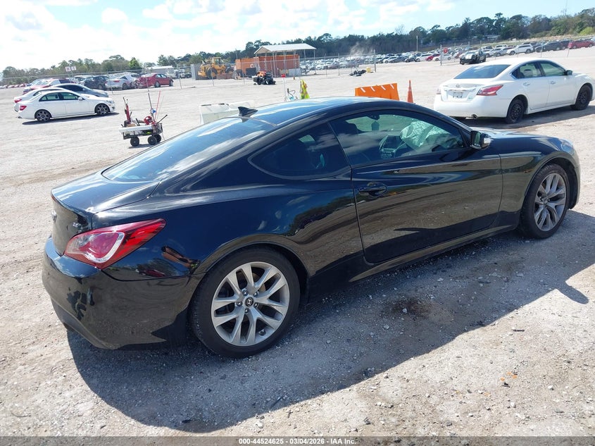 2014 Hyundai Genesis 3.8 Grand Touring