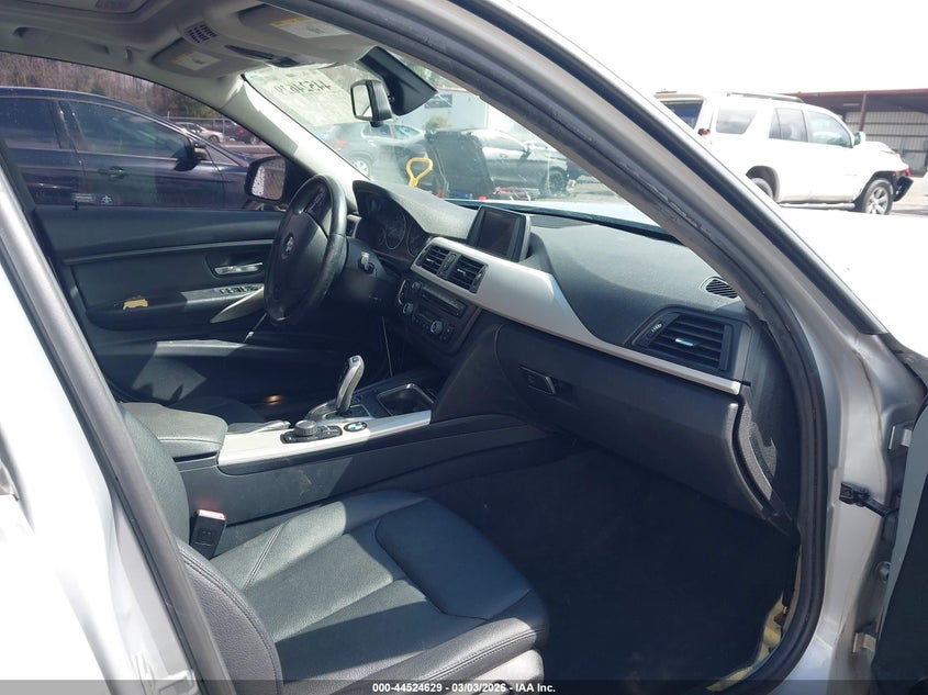 2015 BMW 320I xDrive