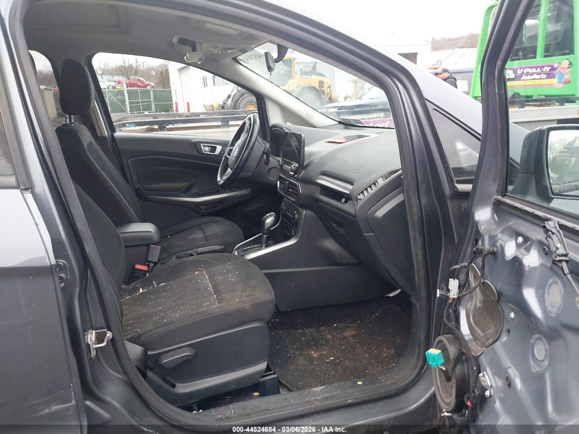 VIN MAJ6P1UL5JC230235 2018 FORD ECOSPORT SE