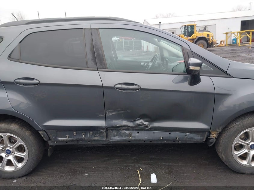 VIN MAJ6P1UL5JC230235 2018 FORD ECOSPORT SE