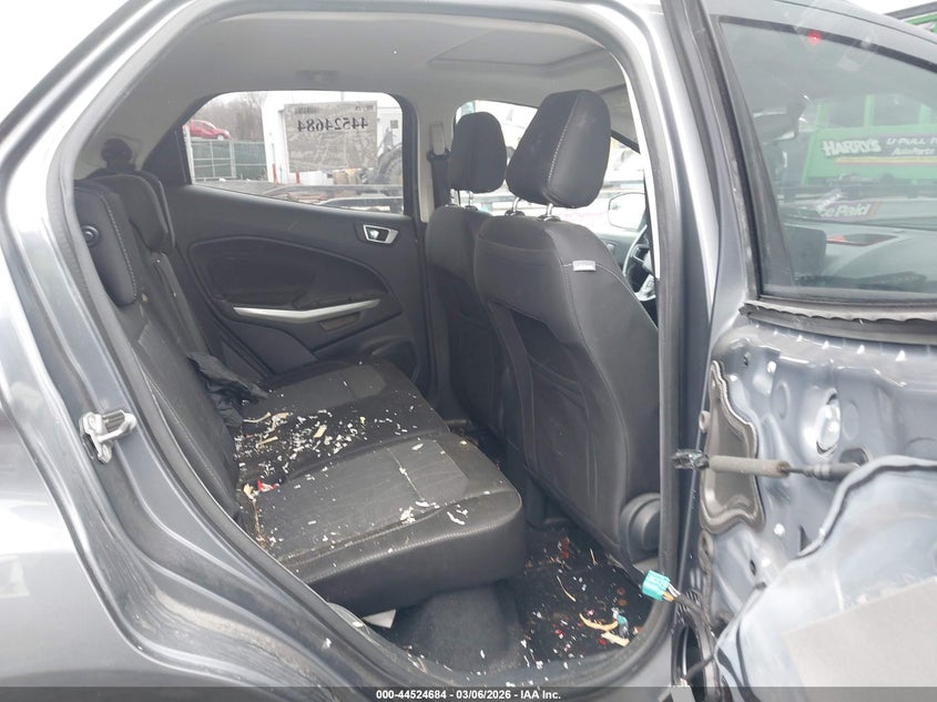VIN MAJ6P1UL5JC230235 2018 FORD ECOSPORT SE