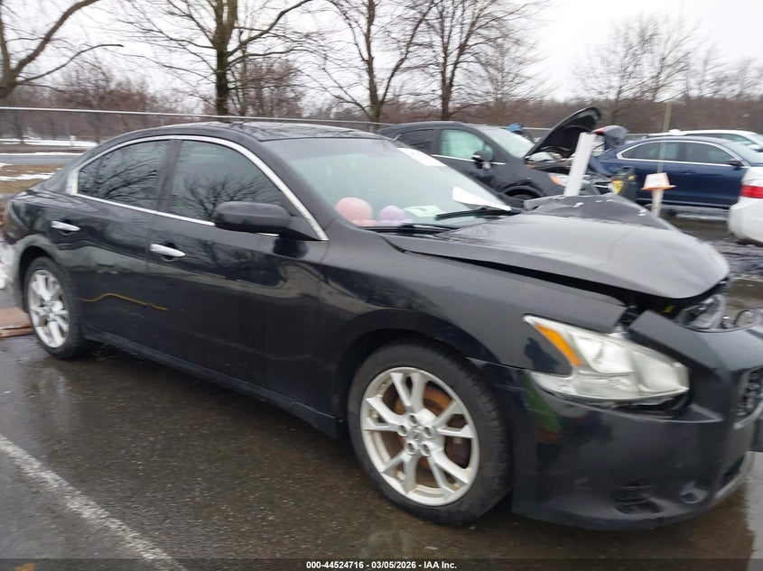 2013 NISSAN MAXIMA 3.5 S