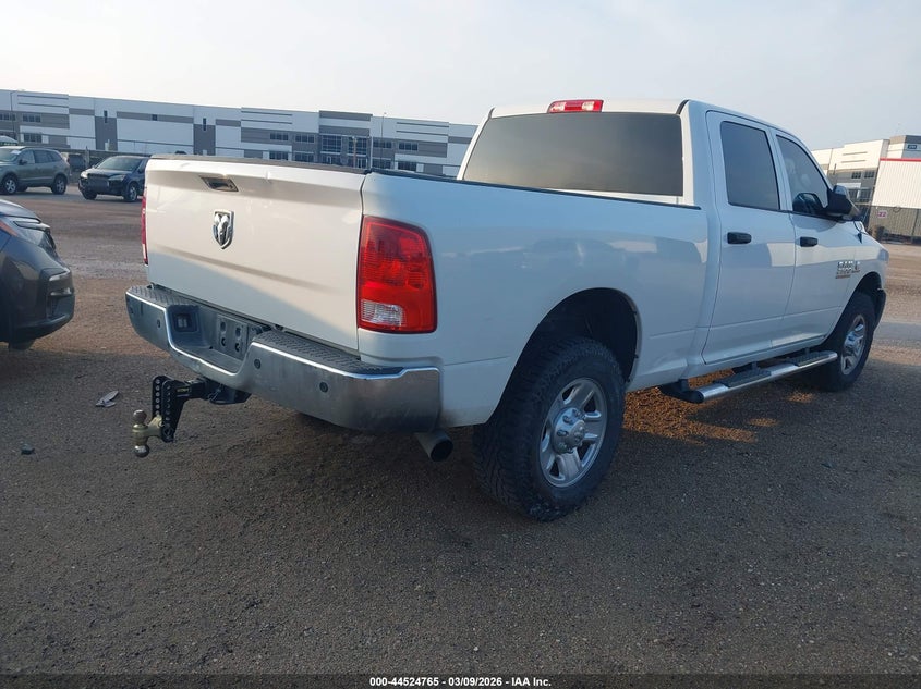 Vin: 3c6ur4cl1jg269116, lot: 45021556, ram 2500 tradesman  4x2 6'4 box 20184