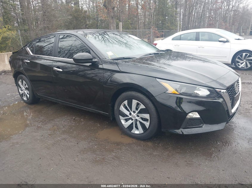 2022 Nissan Altima S Fwd