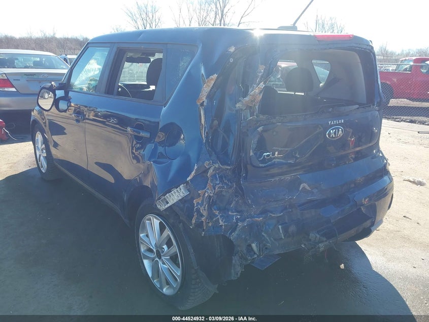 2019 Kia Soul +