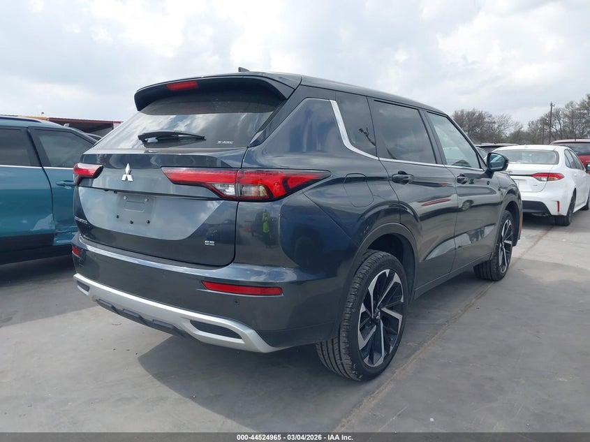 2024 Mitsubishi Outlander Se 2.5 S-Awc/Se Black Edition S-Awc/Se Black Edition W/Pano Roof S-Awc/Se Ralliart S-Awc