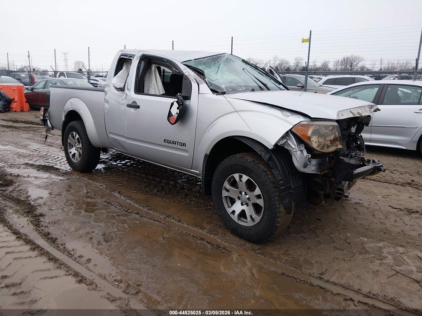 2011 Suzuki Equator Sport