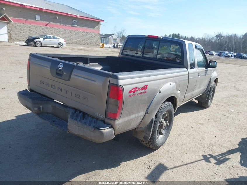 2004 Nissan Frontier Xe-V6