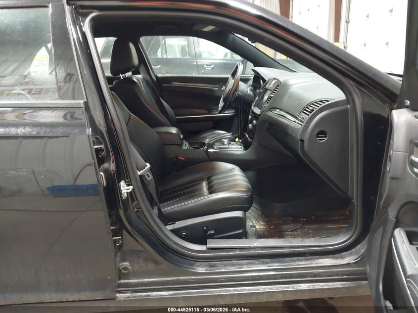 2018 Chrysler 300 300S Awd