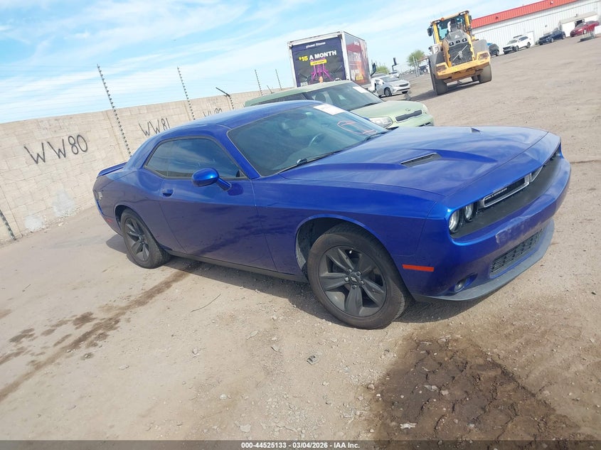 Vin: 2c3cdzag2kh750617, lot: 45021924, dodge challenger sxt 2019 img_1