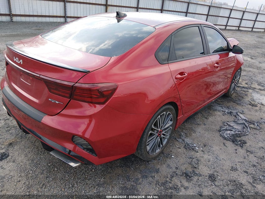 VIN 3KPF44AC4NE424715 2022 KIA FORTE GT