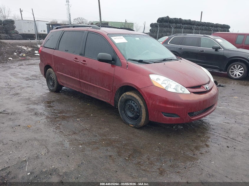2007 Toyota Sienna Le