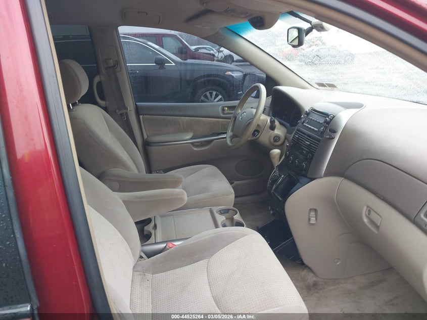 2007 Toyota Sienna Le