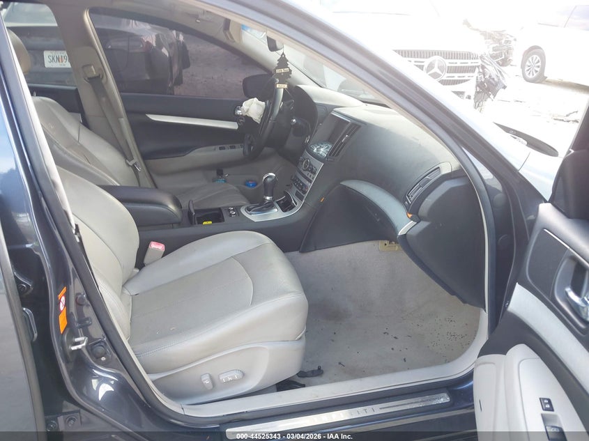 2009 Infiniti G37 Journey