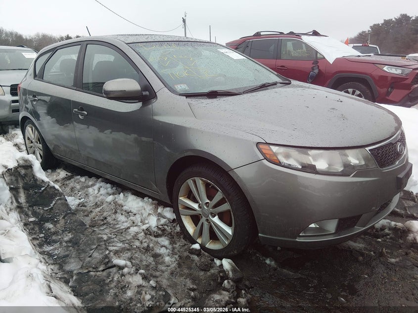 2011 KIA FORTE SX
