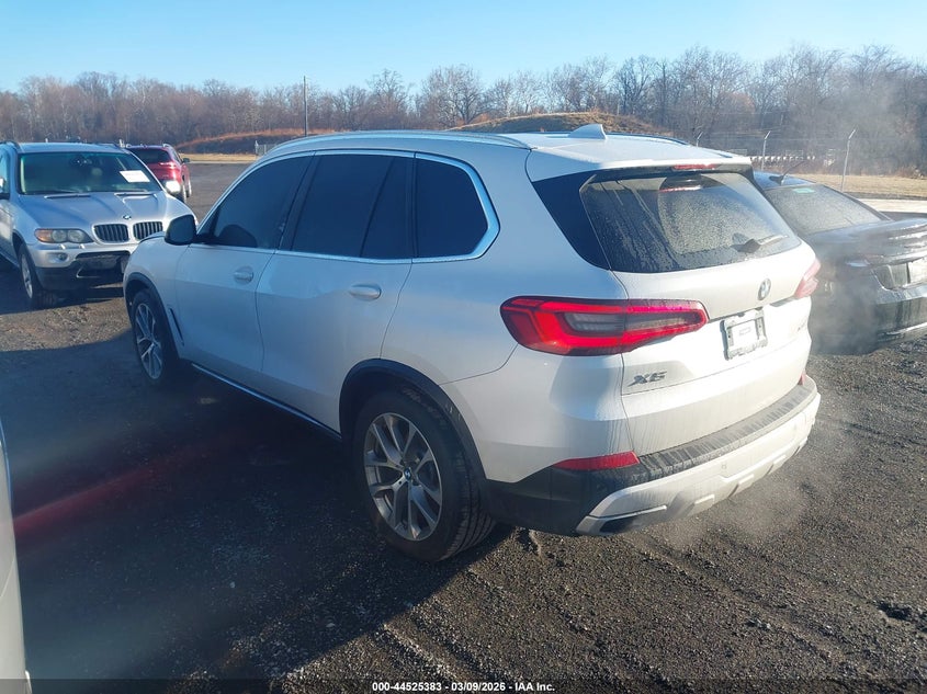 2019 BMW X5 xDrive40I