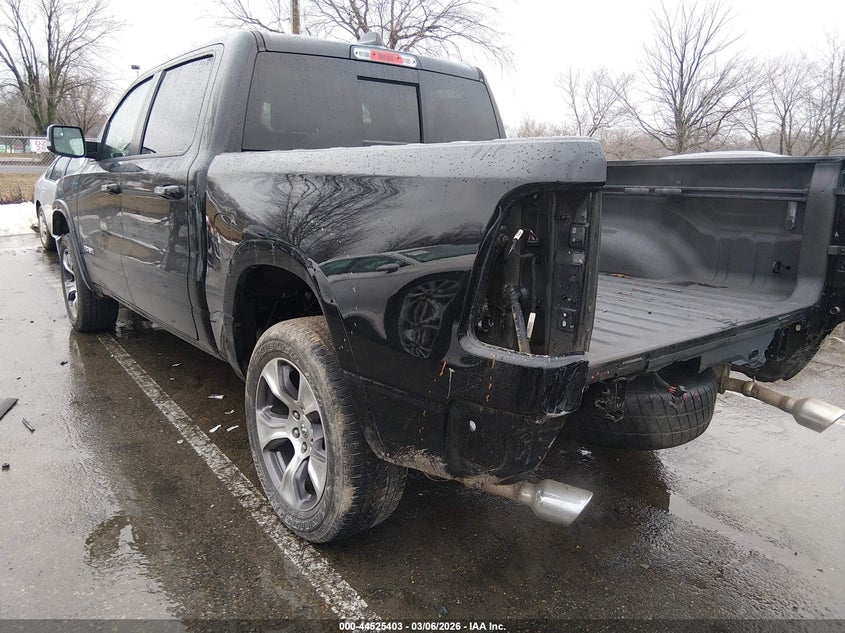 2021 Ram 1500 Laramie 4X4 5'7 Box