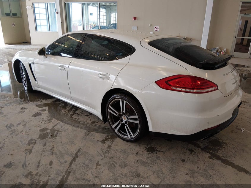 2014 Porsche Panamera 4