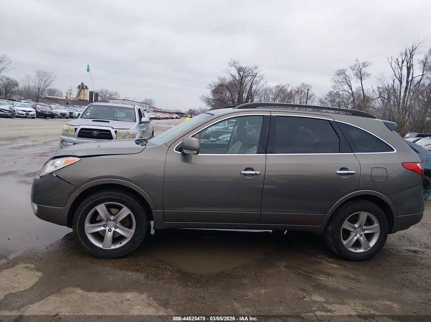 2008 Hyundai Veracruz Gls/Limited/Se VIN: KM8NU73CX8U058092 Lot: 44525470