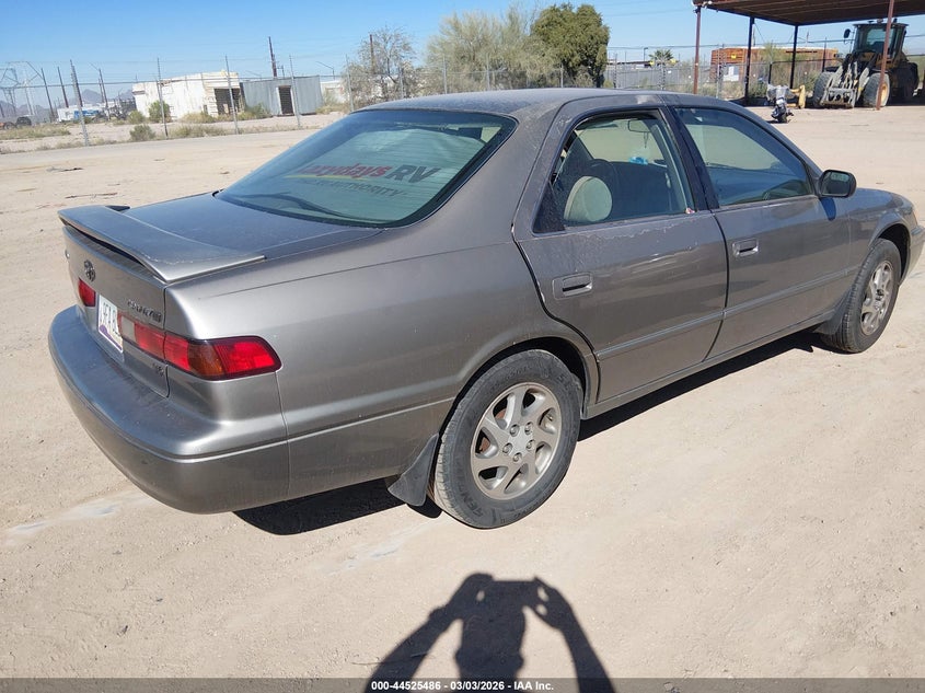 1999 Toyota Camry Le V6
