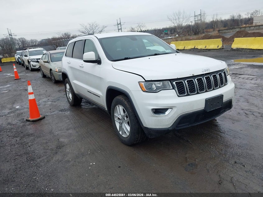 2017 Jeep Grand Cherokee Laredo 4X4