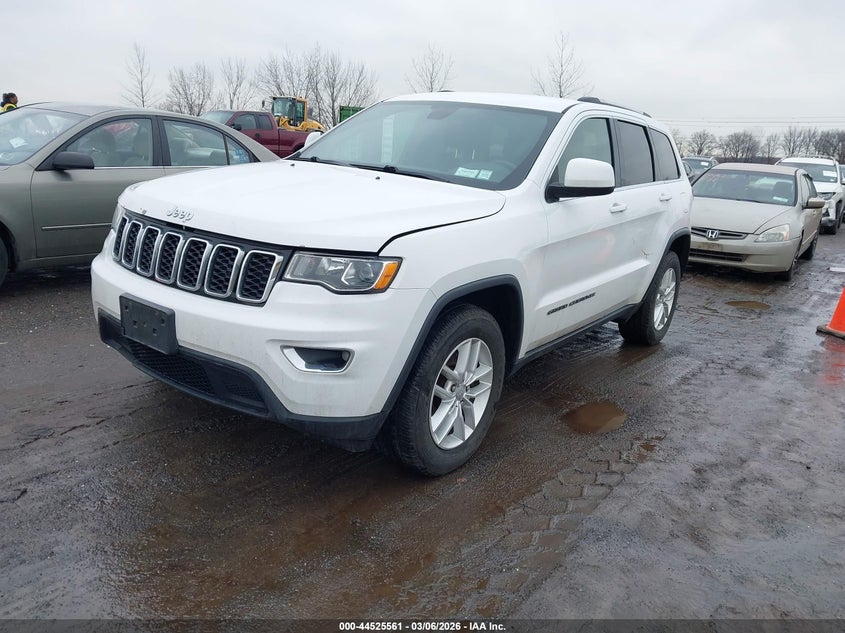 2017 Jeep Grand Cherokee Laredo 4X4