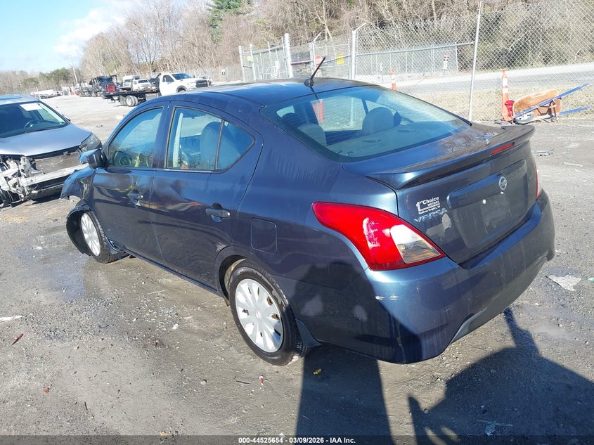 2016 Nissan Versa 1.6 S+