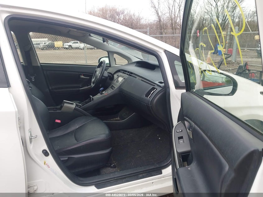 2013 Toyota Prius Three Se