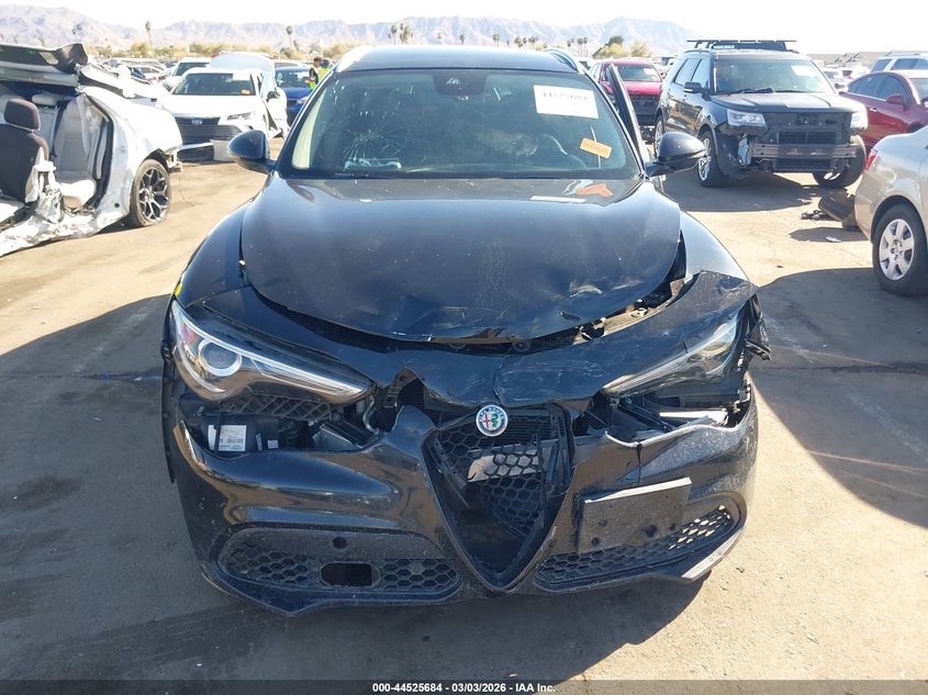 2018 Alfa Romeo Stelvio Ti Awd VIN: ZASFAKBN4J7B94818 Lot: 44525684