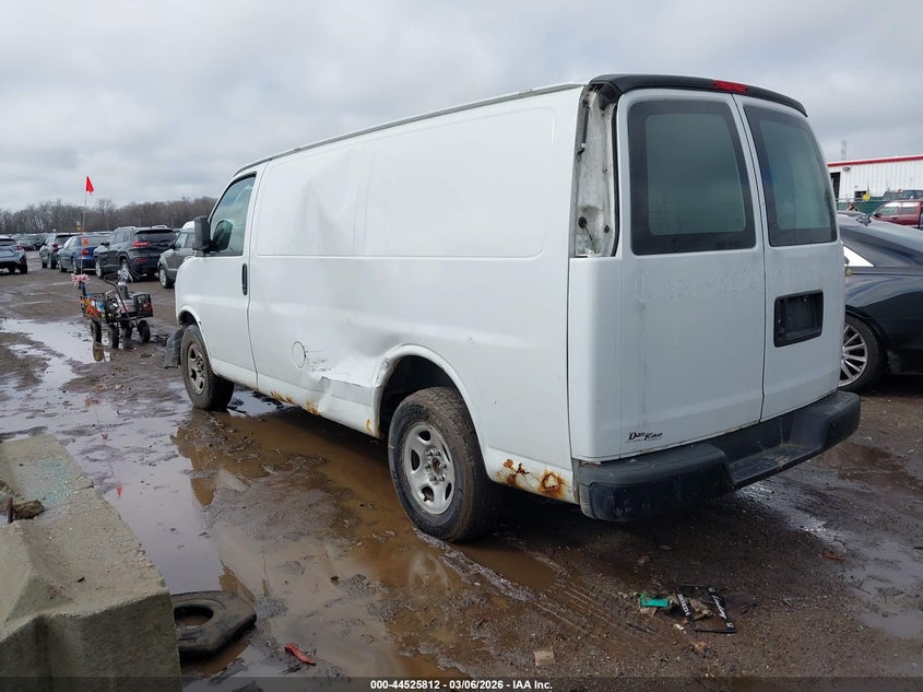 2006 GMC Savana Work Van