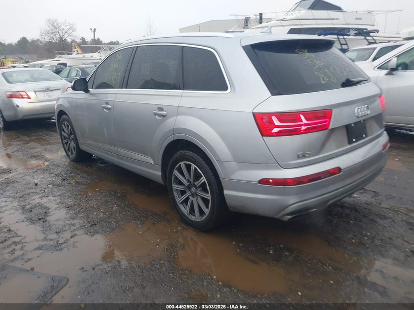 Vin: wa1aaaf70hd008626, lot: 45022713, audi q7 3.0t premium 20173