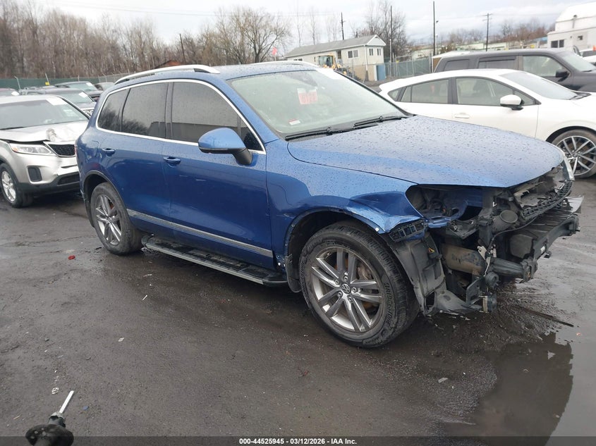 WVGEF9BP9GD003397 VOLKSWAGEN TOUAREG Photo 1