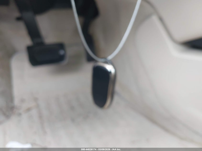 2018 Tesla Model S 100D/75D/P100D VIN: 5YJSA1E26JF293279 Lot: 44526174