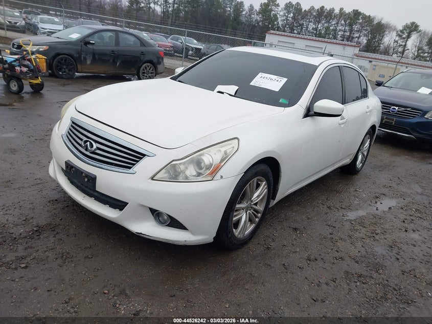 2013 Infiniti G37X