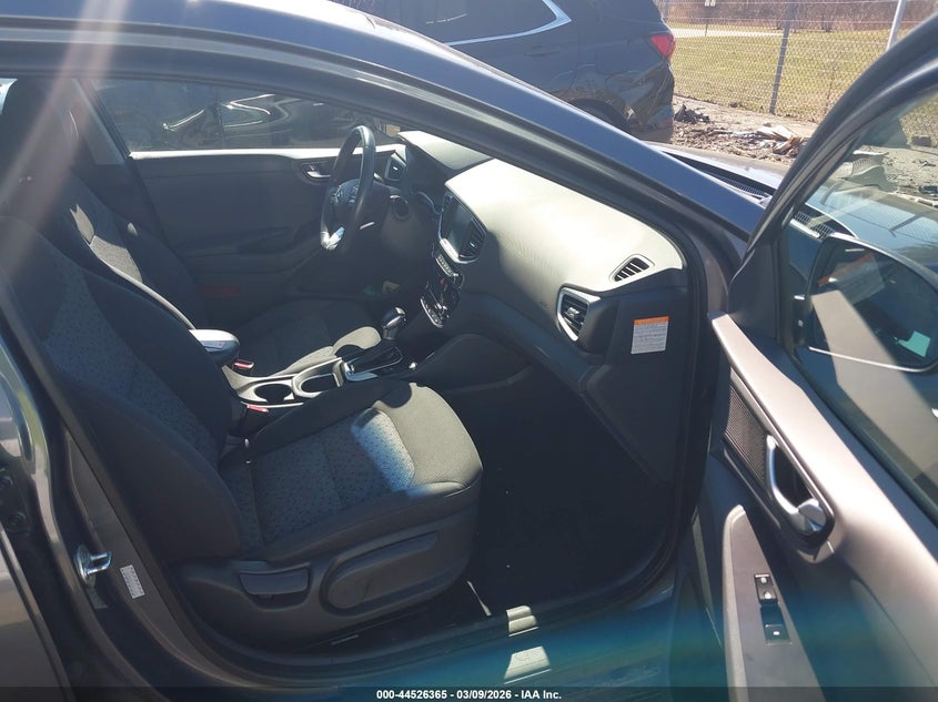 2017 Hyundai Ioniq Hybrid Sel