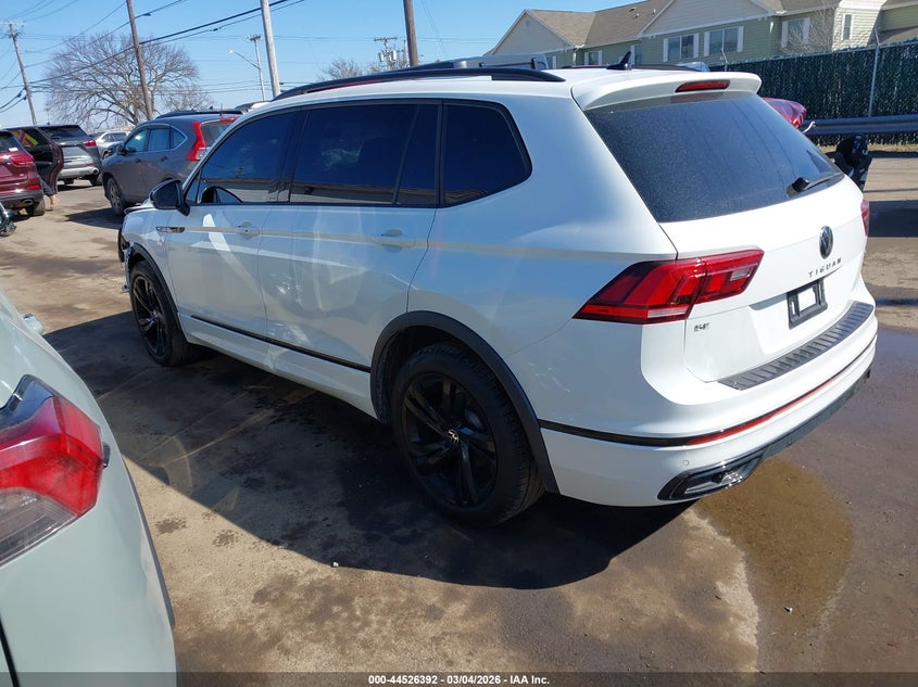 2024 Volkswagen Tiguan 2.0T Se R-Line Black