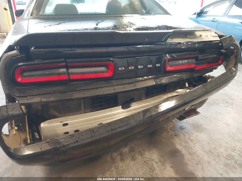 2022 DODGE CHALLENGER auction photo 6