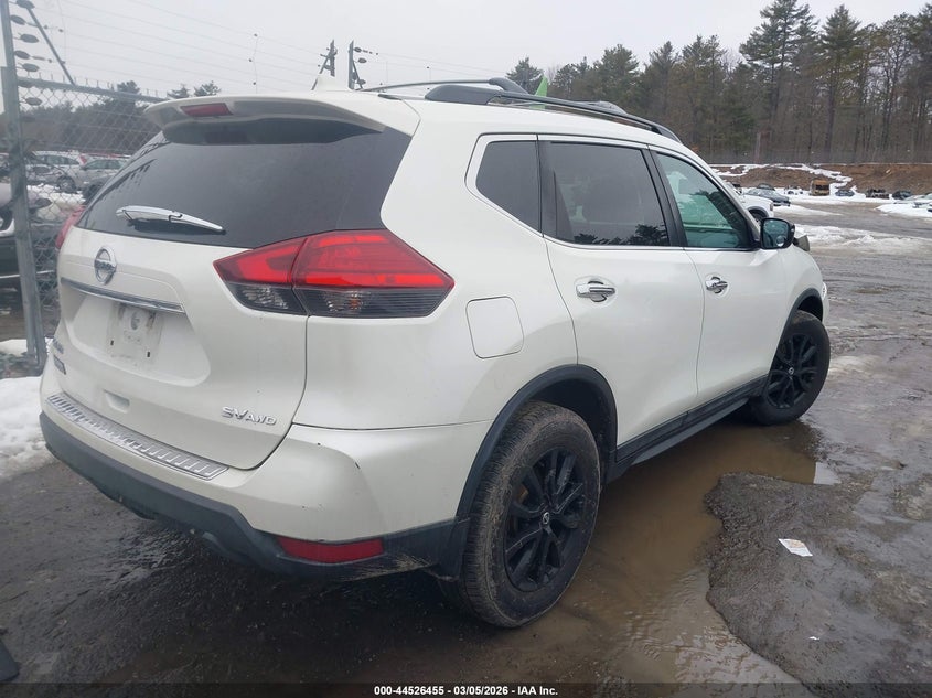 2017 Nissan Rogue Sv