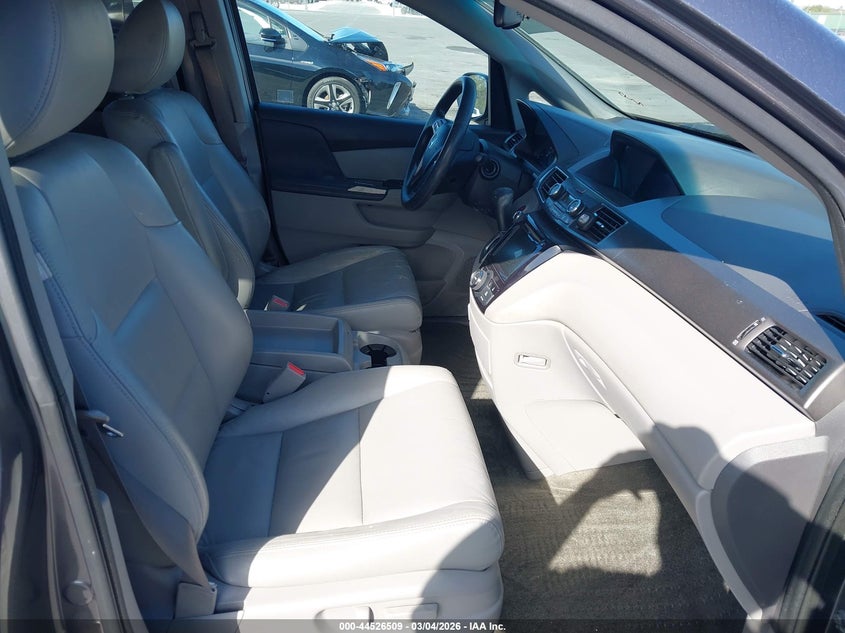 2015 Honda Odyssey Ex