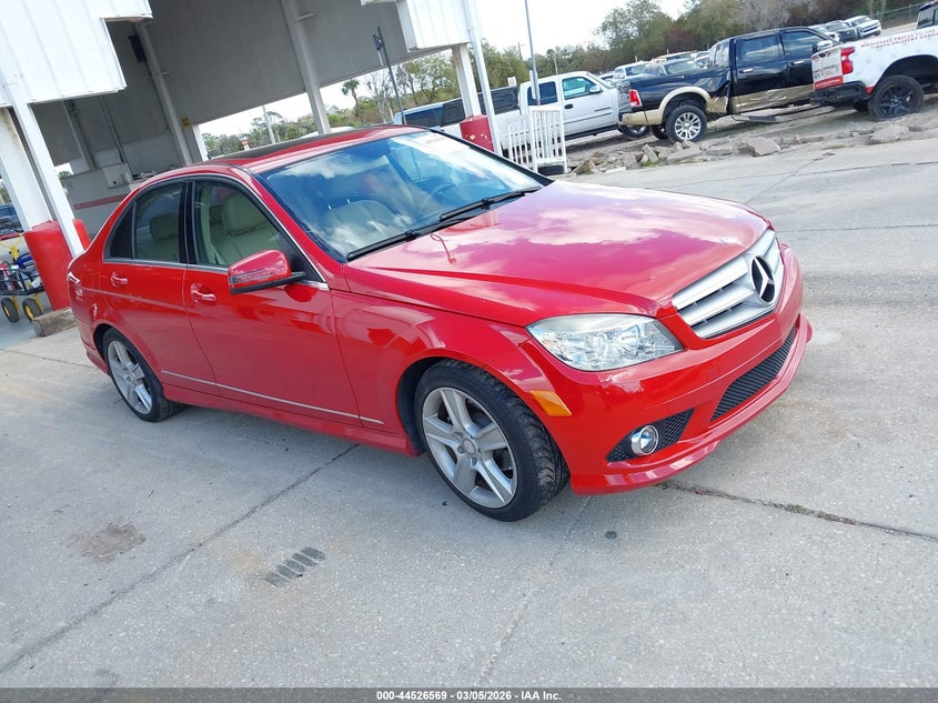 2010 Mercedes-Benz C 300 Luxury/Sport