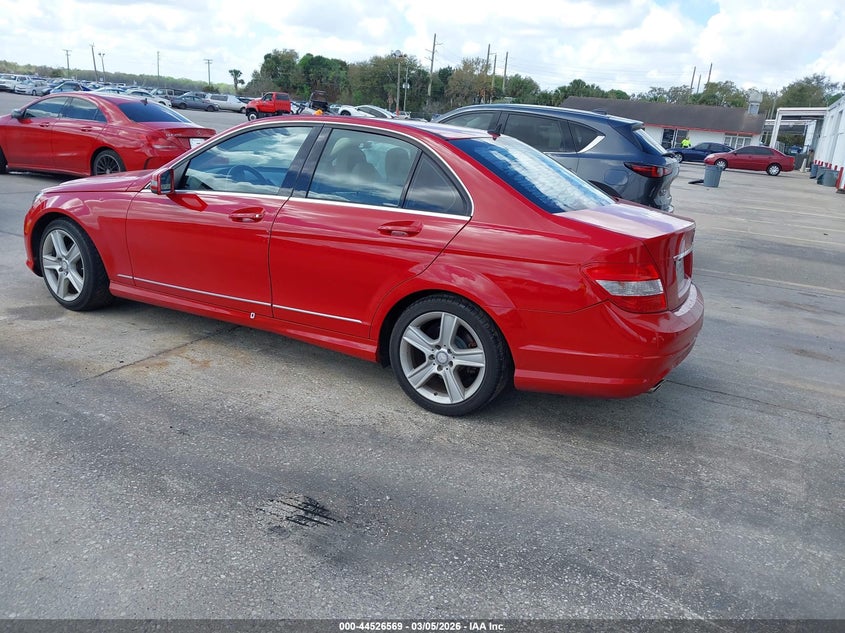 2010 Mercedes-Benz C 300 Luxury/Sport