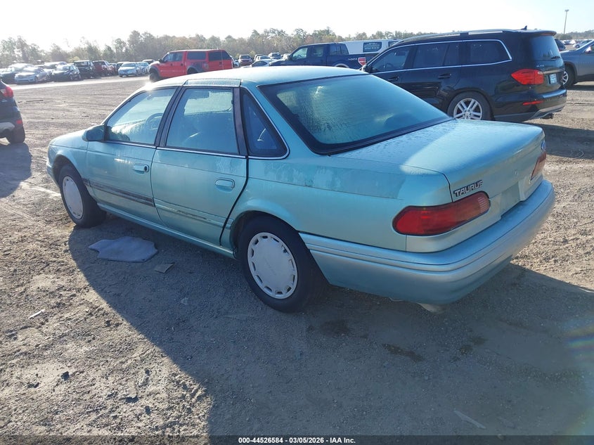 1995 Ford Taurus