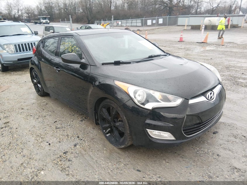 KMHTC6AD4HU322102 HYUNDAI VELOSTER Photo 1