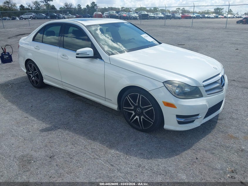 2013 Mercedes-Benz C 250 Sport