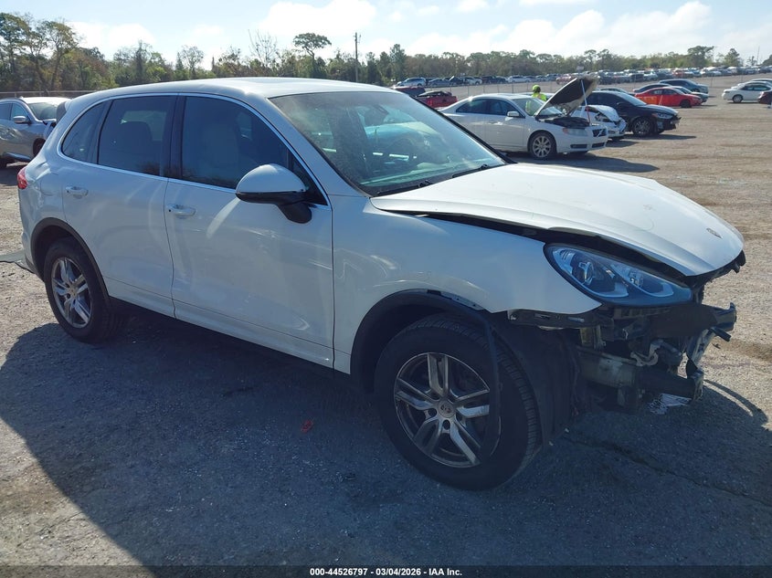 2018 Porsche Cayenne Platinum Edition