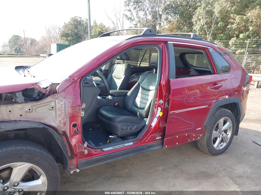 VIN 4T3B6RFV5MU063210 2021 TOYOTA RAV4 HYBRID XLE PREMIUM