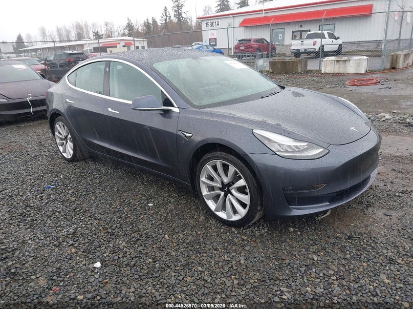 2020 Tesla Model 3 Standard Range Plus Rear-Wheel Drive/Standard Range Rear-Wheel Drive